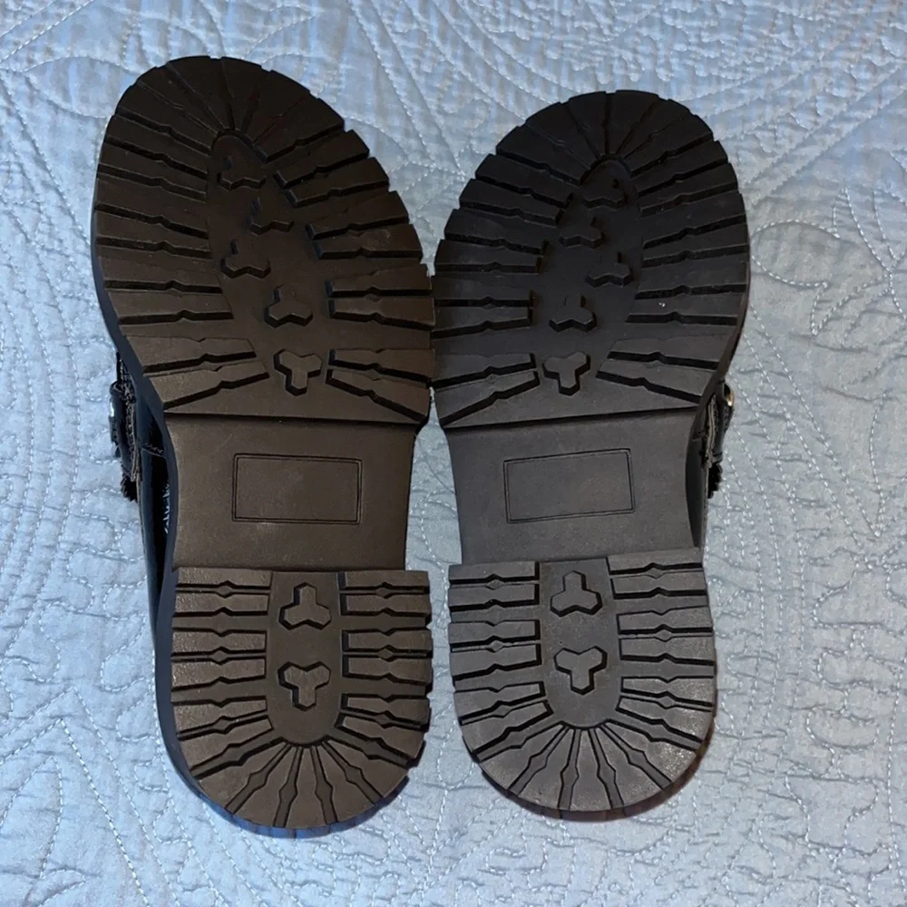 NWOT‎ Vince Camuto Dakota Loafer - Kids'